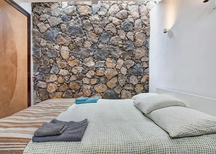 Vila La Bodeguita House